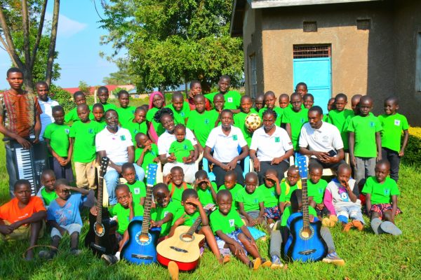 ACSO OFFICE AND CHILDREN SITTING
